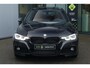 BMW 3-Serie Touring 318i M Sport / Panorama / Trekhaak / Camera