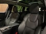 Volvo V60 B4 Plus Dark Trekhaak | Schuifdak | Adaptieve Cruise Control | Stoelverwarming voor+achter | Stuurwielverwarming | Full LED Meesturende koplampen | Pilot Assist | BLIS Dode Hoek Detectie | Parkeercamera | Elektrische voorstoelen geheugen | Lederen bekleding | Zitting verlenging voorstoelen | 18 Inch | Google Infotainment | Keyless Drive | Privacy Glass | Parkeersensoren voor+achter | Breedstralers in voorbumper | Elektrisch bedienbare achterklep | DAB Radio | Apple Carplay/Android Auto | Draadloos telefoon opladen | Volvo On Call met mobiele App functie | Vapour Grey Metallic |