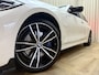 BMW 3-Serie Touring 330e M-Sport / Org.NL! / Carplay / Leder / Elek. Trekhaak / 19'' LMV /LED / Stoelverwarming / Cruise / Navigatie