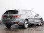 Volkswagen Passat Variant 1.5 eHybrid Business | Trekhaak | Head-up display | Camera | Dodehoekdetectie | Stoel- en stuurverwarming |