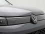 Volkswagen Tiguan 1.5 eHybrid R-Line Edition 204 PK | Automaat| Black Style | Panoramisch- en Kantel dak | 360' Camera | Travel Assist | Draadloze Apple carplay | Navigatie | Keyless | Ruiten getint | Achterklep elektrisch | Ergo stoelen | Dodehoeksensoren | Stoelverwarming |