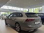 Volkswagen Golf Variant 1.5 eTSI R-Line Business+ | Panoramisch dak | Harman & Kardon Audio | Camera | Elektrische achterklep | Heads-up display |