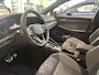 Volkswagen Golf Variant 1.5 eTSI R-Line Business+ | Panoramisch dak | Harman & Kardon Audio | Camera | Elektrische achterklep | Heads-up display |