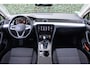 Volkswagen Passat Variant 2.0 TDI HIGHLINE | NL-AUTO! | 1E EIGENAAR! | ADAPTIVE CRUISE | DODE HOEK | CAMERA | STOELVERWARMING | PARK SENS V+A | DEALER OH! | LANE ASSIST | PRACHTIGE STAAT!