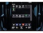 Volvo XC60 T5 Inscription - Panorama/schuifdak - Adaptieve LED koplampen - Parkeercamera achter - Verwarmde voorstoelen - Parkeersensoren voor & achter - Head up display - Cruise control - Extra getint glas - Elektr. inklapbare trekhaak - 19' LMV