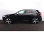 Volvo XC60 T5 R-Design - Panorama/schuifdak - Adaptieve LED koplampen - Parkeercamera achter - Verwarmde voorstoelen - Parkeersensoren voor & achter - Head up display - Cruise control - Extra getint glas - Elektr. inklapbare trekhaak - 19' LMV