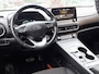 Hyundai Kona Electric EV Comfort 64 kWh | SOH: nnb | 3 Fase | Warmtepomp | Trekhaak | Navi | Adaptive CC | Climate |