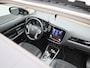 Mitsubishi Outlander 2.4 PHEV Intense+ AUTOMAAT | TREKHAAK | PANORAMADAK | NAVIGATIE | CAMERA | ELEKTRISCHE STOEL | ALCANTARA | STOEL & STUUR VERWARMING | CRUISE | CLIMA | PDC | 12 MAANDEN BOVAG GARANTIE |