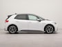 Volkswagen ID.3 First Plus 58 kWh | Afneembare trekhaak | Apple Carplay | Navigatie | Stoelverwarming | Wifi | Achteruitrij camera | Parkeersensoren voor en achter | Spraakbediening |