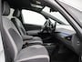 Volkswagen ID.3 First Plus 58 kWh | Afneembare trekhaak | Apple Carplay | Navigatie | Stoelverwarming | Wifi | Achteruitrij camera | Parkeersensoren voor en achter | Spraakbediening |