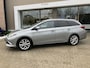 Toyota Auris Touring Sports 1.8 Hybrid Executive | Trekhaak | Navi | Stoelverw | (38141km!!)