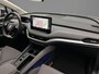 Skoda Enyaq iV 80 204pk Automaat Trekhaak, Adaptive cruise control, Navigatie, LED matrix koplampen, 360 camera, Stuurwiel verwarmd, Parkeersensoren
