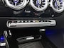 Mercedes-Benz CLA 180 Business Solution AMG | AMG Line Plus pakket | Smartphone integratie | Panoramaschuifdak | 360° camera | Advanced sound system | Head-up display | 19 inch AMG velgen |