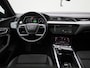 Audi e-tron Sportback 50 quattro S edition 71 kWh AUTOMAAT | PANORAMADAK | S-LINE INTERIEUR & EXTERIEUR | NAVIGATIE | PDC | VIRTUEEL | WINTERPAKKET | LMV | DAB | 12 MAANDEN BOVAG GARANTIE |