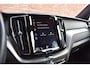 Volvo XC60 T5 AWD R-Design | Scandinavian Line | Intellisafe Pro Line | Trekhaak |