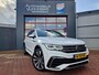 Volkswagen Tiguan 1.5 TSI R-Line Business+ 12MND BOVAG GAR | E-TREKHAAK| ACC | STUUR/STOEL VERW | CAMERA | L