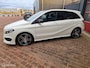Mercedes-Benz B-klasse 180 AMG Night Edition Plus 12MND BOVAG GAR ECC | PANODAK | TREKHAAK | SPORTSTOELEN | NAVI