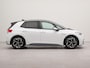 Volkswagen ID.3 First Plus 58 kWh | SoH 92,7% | Afneembare trekhaak | Apple Carplay  | Navigatie | Achteruitrij camera | Voorstoelen verwarmd | Wifi | Spraakbediening | Parkeersensoren voor en achter |