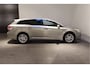 Toyota Avensis Wagon 1.8 VVTi Business - Cruise - Navi - Climate control - Trekhaak