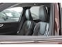 Volvo XC60 T6 350PK AWD Ultra Dark | Executive | 22" | Luchtvering | B&W | Massage