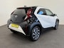 Toyota Aygo X 1.0 VVT-i Automaat Pulse | Navigatie | Apple Carplay/Android Auto | Camera | 17" Lichtmetalen Velgen | Climate Control | Adaptive Cruise Control | Two Tone