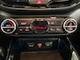 Kia e-Soul DynamicPlusLine 64 kWh | Warmtepomp | Navi | Apple Carplay/ Android Auto | Licht + Regensensor | Stoel + Stuurverwarming | Parkeersensoren Voor + Achter | 17"Lichtmetalen Velgen | Cruise Control Adaptief | Climate Control