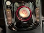 Kia e-Soul DynamicPlusLine 64 kWh | Warmtepomp | Navi | Apple Carplay/ Android Auto | Licht + Regensensor | Stoel + Stuurverwarming | Parkeersensoren Voor + Achter | 17"Lichtmetalen Velgen | Cruise Control Adaptief | Climate Control