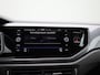 Volkswagen Polo 1.0 TSI Highline 95 PK | Digitale Cockpit | LED Koplampen | Stoelverwarming | LED Achterlichten | Navigatie | Parkeersensoren | Buitenspiegels Inklapbaar | Dealer Onderhouden