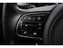 Kia e-Niro ExecutiveLine 64 kWh | Fietsensteun | Warmtepomp | Navigatie | Leder | JBL | Stoelventilatie | Stoelverwarming voor/achter | Stuurwiel verwarmd | Dodehoek detectie