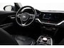 Kia e-Niro ExecutiveLine 64 kWh | Fietsensteun | Warmtepomp | Navigatie | Leder | JBL | Stoelventilatie | Stoelverwarming voor/achter | Stuurwiel verwarmd | Dodehoek detectie