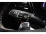 Kia e-Niro ExecutiveLine 64 kWh | Fietsensteun | Warmtepomp | Navigatie | Leder | JBL | Stoelventilatie | Stoelverwarming voor/achter | Stuurwiel verwarmd | Dodehoek detectie