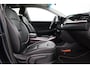 Kia e-Niro ExecutiveLine 64 kWh | Fietsensteun | Warmtepomp | Navigatie | Leder | JBL | Stoelventilatie | Stoelverwarming voor/achter | Stuurwiel verwarmd | Dodehoek detectie