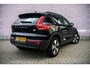 Volvo XC40 1.5 T4 Plug-in hybrid Plus Dark | Panoramadak | Trekhaak | Adaptieve Cruise Control | Blis | Stoel en Stuurwiel verwarming |