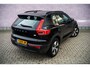 Volvo XC40 1.5 T4 Plug-in hybrid Plus Dark | Panoramadak | Trekhaak | Adaptieve Cruise Control | Blis | Stoel en Stuurwiel verwarming |