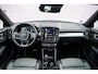 Volvo XC40 1.5 T4 Plug-in hybrid Plus Dark | Panoramadak | Trekhaak | Adaptieve Cruise Control | Blis | Stoel en Stuurwiel verwarming |