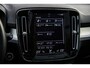 Volvo XC40 1.5 T4 Plug-in hybrid Plus Dark | Panoramadak | Trekhaak | Adaptieve Cruise Control | Blis | Stoel en Stuurwiel verwarming |