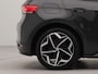 Volkswagen ID.3 First Plus 58 kWh | SoH 93,8 % | Apple Carplay | Navigatie | Achteruitrij camera | Parkeersensoren voor en achter | Wifi | Spraakbediening | Voorstoelen verwarmd |