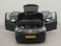 Volkswagen ID.3 First Plus 58 kWh | SoH 93,8 % | Apple Carplay | Navigatie | Achteruitrij camera | Parkeersensoren voor en achter | Wifi | Spraakbediening | Voorstoelen verwarmd |