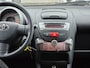 Toyota Aygo 1.0-12V Comfort Navigator 1e Eig|Airco|5DR|APK
