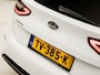 Kia Ceed 1.0 T-GDi DynamicLine (APPLE CARPLAY, GROOT NAVI, CLIMATE, GETINT GLAS, CAMERA, SPORTSTOELEN, LANE ASSIST, CRUISE, TREKHAAK, NIEUWSTAAT)