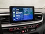 Kia Ceed 1.0 T-GDi DynamicLine (APPLE CARPLAY, GROOT NAVI, CLIMATE, GETINT GLAS, CAMERA, SPORTSTOELEN, LANE ASSIST, CRUISE, TREKHAAK, NIEUWSTAAT)