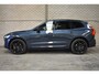 Volvo XC60 T6 350PK AWD Plus Black Edition | Luchtvering | Getint Glas |