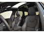 Volvo XC60 T6 350PK AWD Plus Black Edition | Luchtvering | Getint Glas |