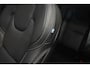 Volvo XC60 T6 350PK AWD Plus Black Edition | Luchtvering | Getint Glas |