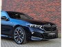 BMW 5-Serie Touring 550e xDrive | M Sport Pro - Pano - Trekhaak - HUD