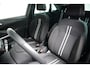 Opel Crossland 1.2 110PK | Turbo Elegance | Parkeersensoren V + A | Panaromadak | Achteruitrijcamera | Armsteun voor | Navigatie | Airco | Armsteun voor | Cruise control | Lichtmetalen velgen 16"