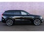 Volvo XC90 T8 Plug-in hybrid AWD Ultra Black Ed. Exec. | Long Range | Google | Adaptieve Cruise Control | Bowers & Wilkins Audio | Memory | Gelamineerde Zijruiten | Luchtvering | Elek. Stoelen | Massage | Keyless | Elek. Achterklep | Schuif-/Kanteldak | Zitverlening | Getint Glas |  22" LM