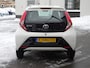 Toyota Aygo 1.0 VVT-i x-play Airco, achteruitrij camera, elektrische ramen, centrale vergrendeling, Apple carplay, Android Auto, enz.