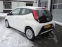 Toyota Aygo 1.0 VVT-i x-play Airco, achteruitrij camera, elektrische ramen, centrale vergrendeling, Apple carplay, Android Auto, enz.