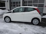 Toyota Aygo 1.0 VVT-i x-play Airco, achteruitrij camera, elektrische ramen, centrale vergrendeling, Apple carplay, Android Auto, enz.